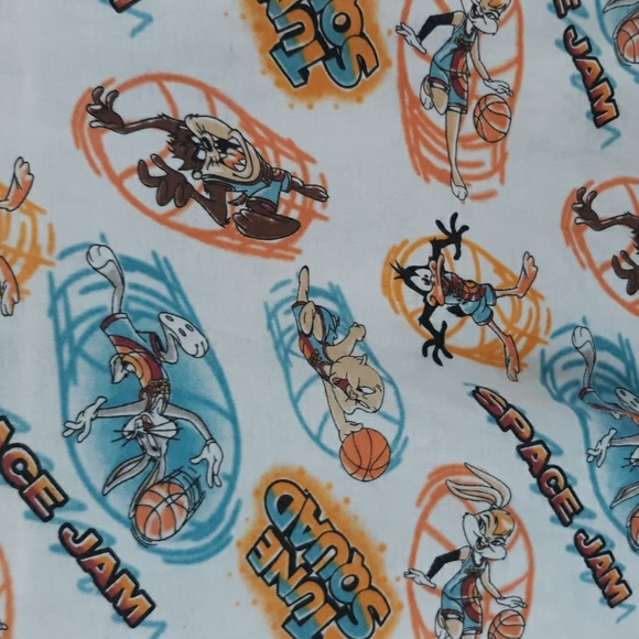 Kids Space Jam T Shirt sz 18/20 - Picture 2 of 4